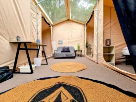 6x4 Canvas Lodge With Roof Light