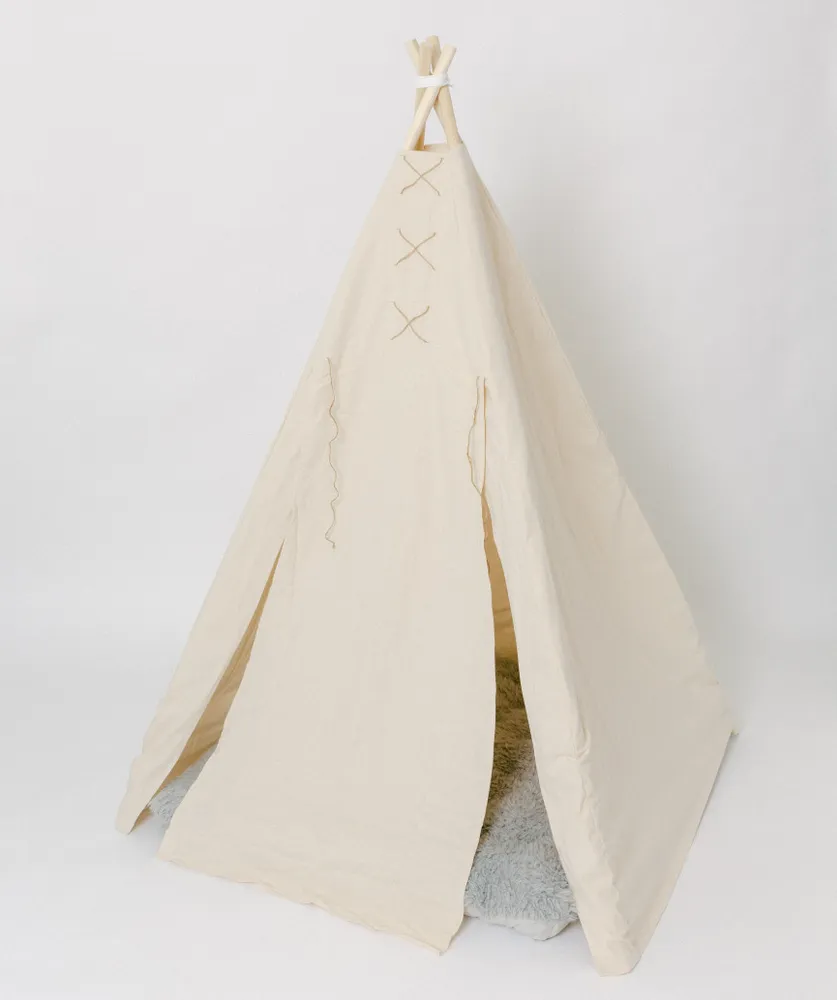 E & E Teepee: Ethan