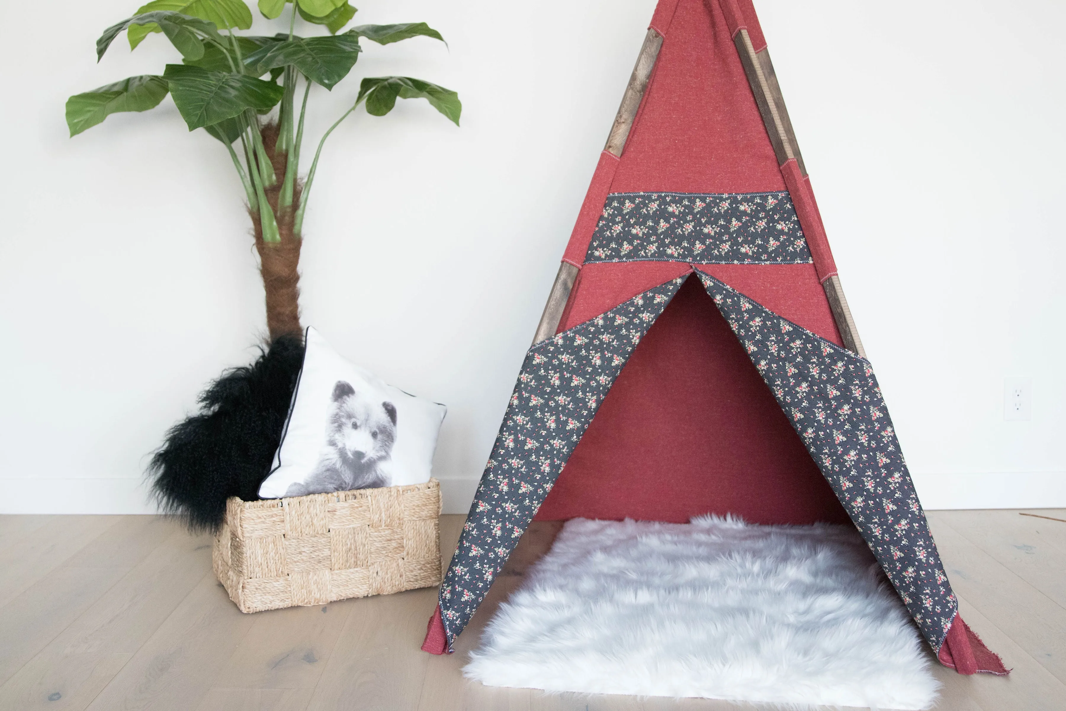 THE BELLA Teepee
